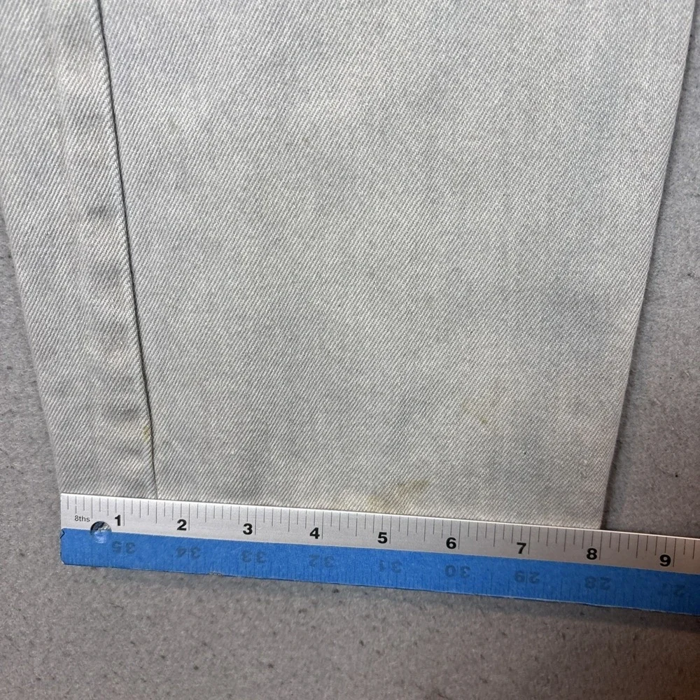 Vintage Levis 501 Jeans Mens Gray Straight Button Fly Made USA 32x29 (Tag 34x36)